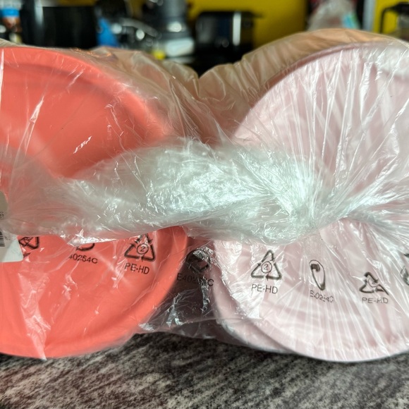 Tupperware 3-pc Set - Cubix Basic Bright Rounds -  BRAND NEW - Picture 8 of 12